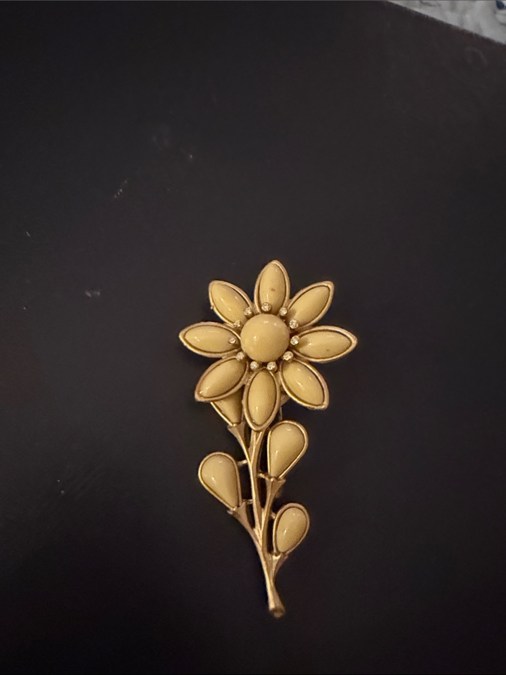 Gold-Tone Yellow Flower Brooch - Women Jewelry